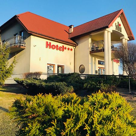 Hotel Sulbin Гарволин Екстериор снимка