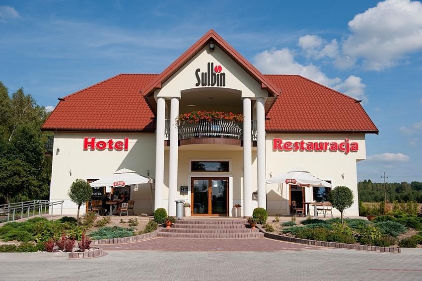Hotel Sulbin Гарволин Екстериор снимка