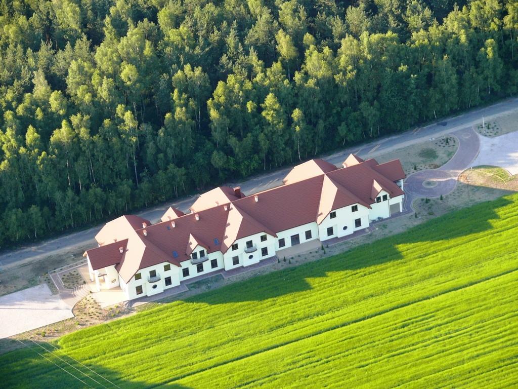 Hotel Sulbin Гарволин Екстериор снимка